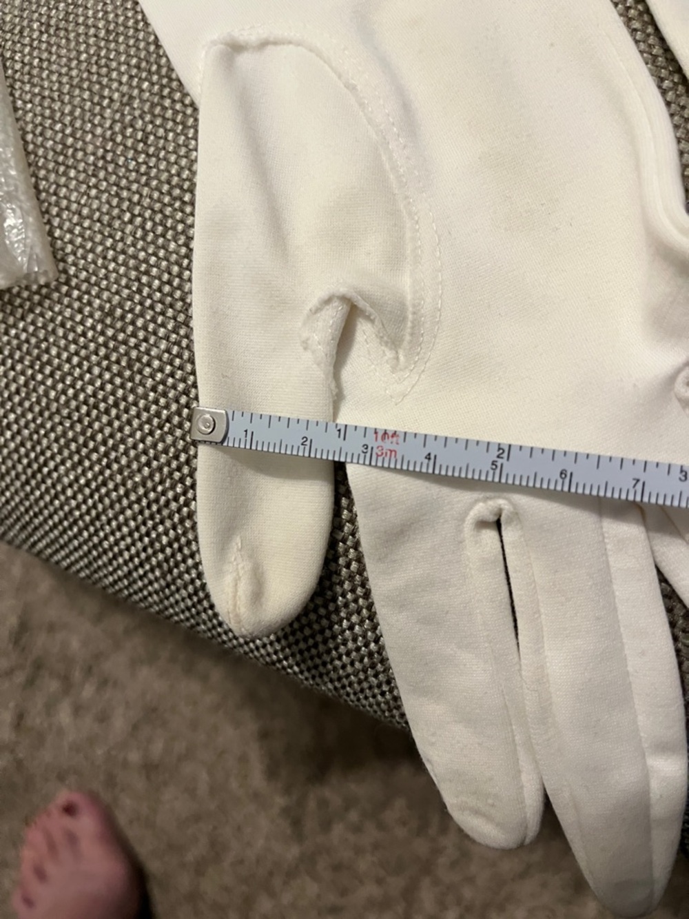 White Opera Gloves with Button Detail - Vintage - Picture 6 of 10